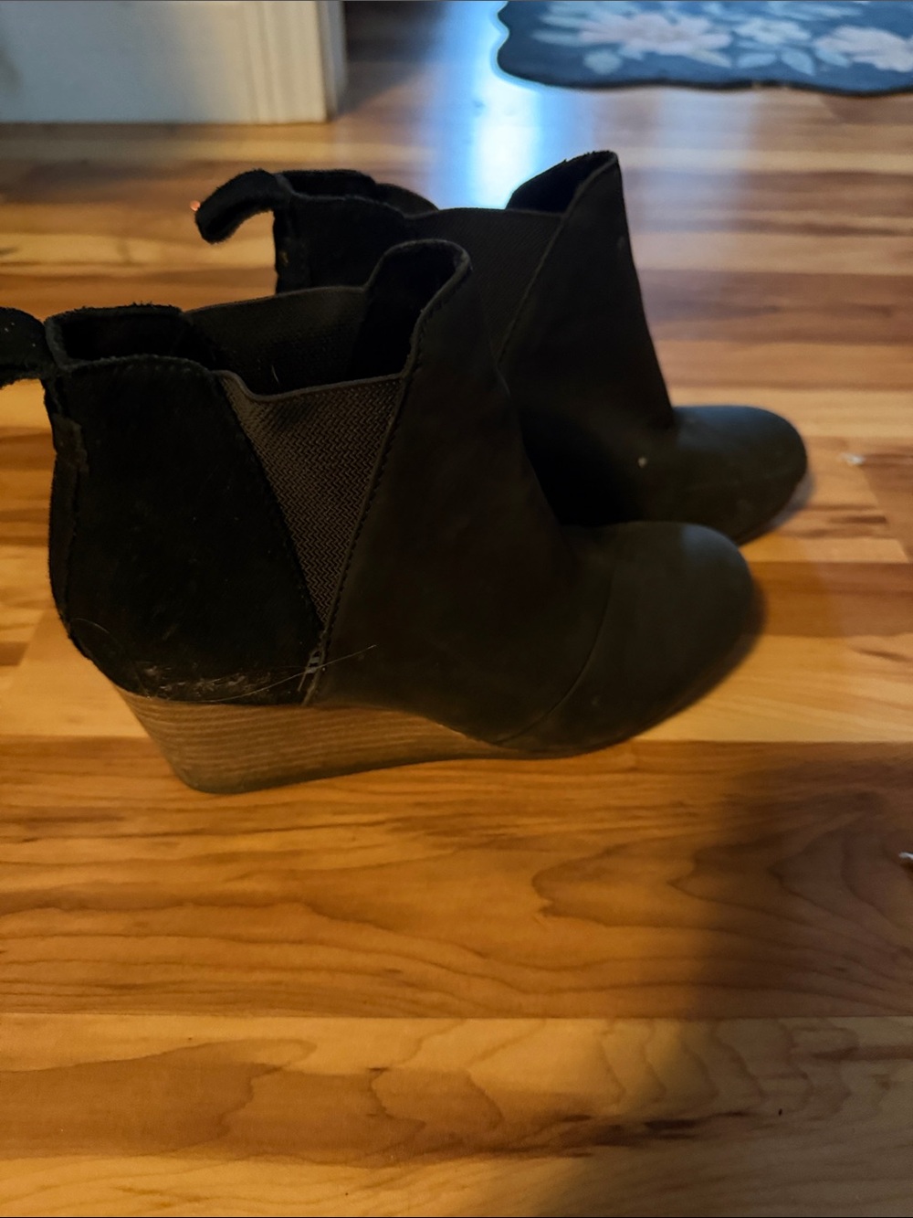 Toms Black Chelsea Style Ankle Booties